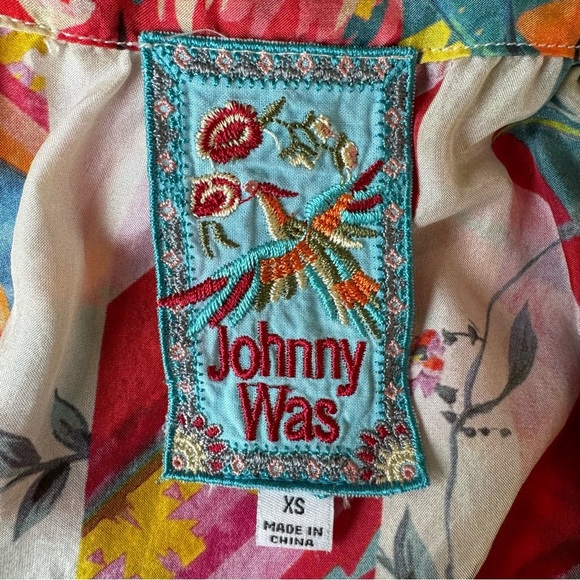 Johnny Was Blouse Size XS Tweety Mixed Print 100% Silk Floral Embroidered - Picture 14 of 15